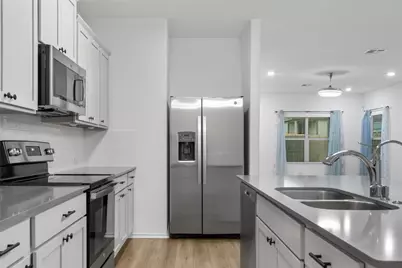 148 Rowdy Yates Way, Jarrell, TX 76537 - Photo 17