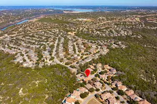808 Horseback Hollow Dr, Austin, TX 78732 - Photo 35