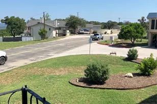 5918 Lago Vista Way Way, Lago Vista, TX 78645 - Photo 11