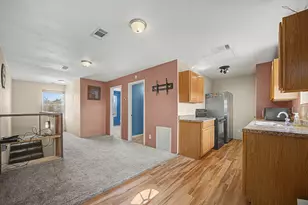 537 Mesa Dr, Del Valle, TX 78617 - Photo 23