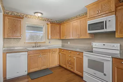 537 Mesa Drive, Del Valle, TX 78617 - Photo 11