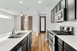 8101 Frida Bend, Austin, TX 78744 - Photo 7