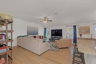 1704 T H Johnson Dr, Taylor, TX 76574 - Photo 7