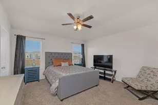 1704 T H Johnson Dr, Taylor, TX 76574 - Photo 17