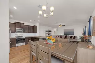 1704 T H Johnson Dr, Taylor, TX 76574 - Photo 17