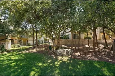 2800 Bartons Bluff Lane #1007, Austin, TX 78746 - Photo 7