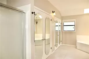 201 Norwood Street W, Georgetown, TX 78628 - Photo 21