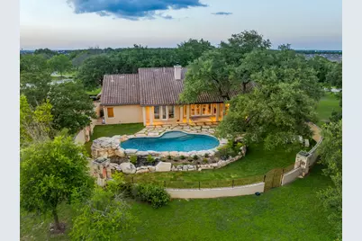 901 Palos Verdes, Leander, TX 78641 - Photo 5
