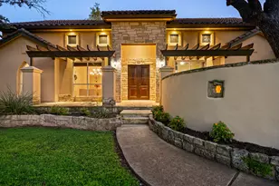 901 Palos Verdes, Leander, TX 78641 - Photo 1