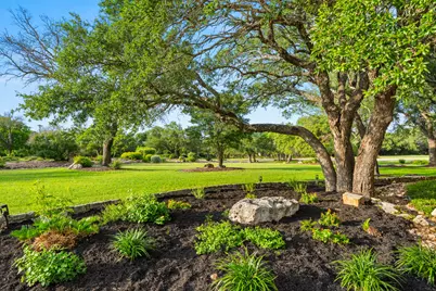 901 Palos Verdes, Leander, TX 78641 - Photo 35