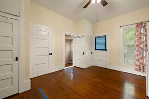 103 E Willis St, Leander, TX 78641 - Photo 13
