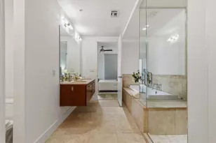 210 Lee Barton Dr, Austin, TX 78704 - Photo 21