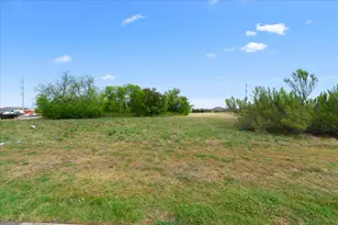 101 Mager Ln, Hutto, TX 78634 - Photo 3