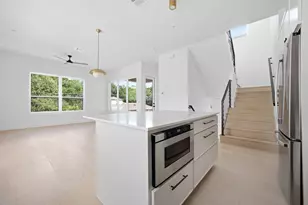 301 N Pleasant Valley Rd, Austin, TX 78702 - Photo 15
