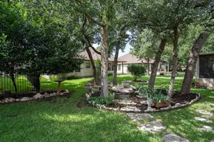 900 Heritage Oaks Bend, Georgetown, TX 78633 - Photo 23