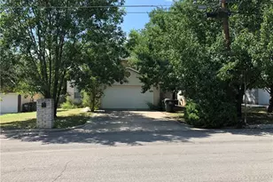 1806 Ramona Cir, San Marcos, TX 78666 - Photo 15