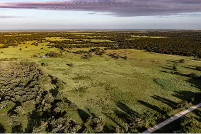 2993 County Road 320, Lexington, TX 78947 - Photo 11