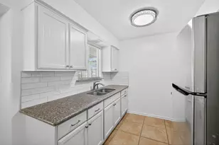 10004 Woodhaven Dr, Austin, TX 78753 - Photo 7