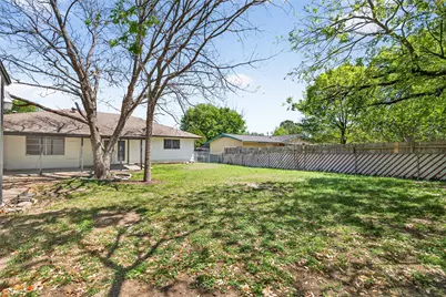 10004 Woodhaven Drive, Austin, TX 78753 - Photo 25