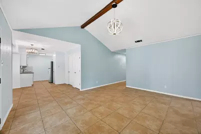 10004 Woodhaven Drive, Austin, TX 78753 - Photo 5