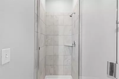 245 E Broade Street, Leander, TX 78641 - Photo 19