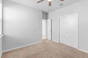 245 E Broade St, Leander, TX 78641 - Photo 9