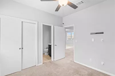 245 E Broade Street, Leander, TX 78641 - Photo 17