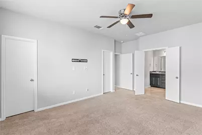 245 E Broade Street, Leander, TX 78641 - Photo 21