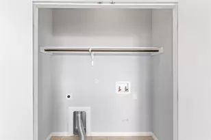 245 E Broade St, Leander, TX 78641 - Photo 15