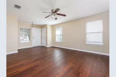 190 Quarter Avenue, Buda, TX 78610 - Photo 5