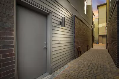 1702 S Lamar Boulevard #11, Austin, TX 78704 - Photo 3