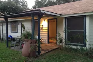 1917 Castle Gate Cir, San Marcos, TX 78666 - Photo 11