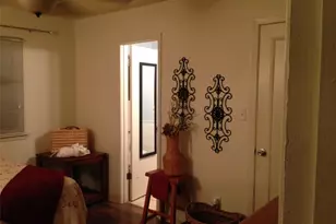 1917 Castle Gate Cir, San Marcos, TX 78666 - Photo 5