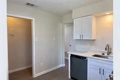 1614 Braker Lane #B, Austin, TX 78758 - Photo 7