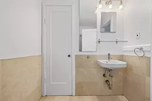 4202 1/2 Ave C, Austin, TX 78751 - Photo 19