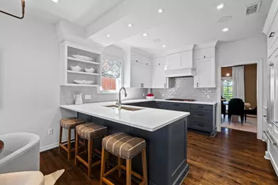 2702 Hillview Green Lane, Austin, TX 78703 - Photo 9