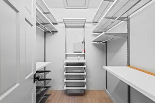 2702 Hillview Green Ln, Austin, TX 78703 - Photo 29