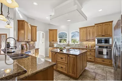 2708 Springwood Lane, Georgetown, TX 78628 - Photo 9