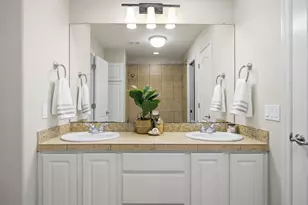 14021 Ashton Woods Cir, Austin, TX 78727 - Photo 29