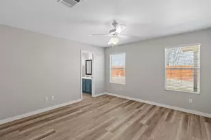 164 Pearl Lake Dr, Kyle, TX 78640 - Photo 13