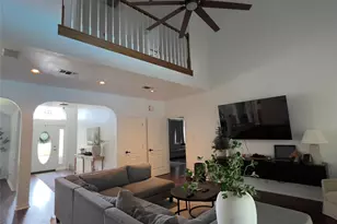 310 E 10th St, Elgin, TX 78621 - Photo 17