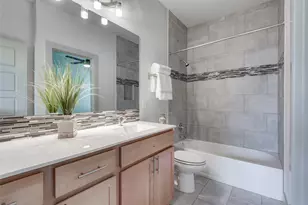 900 Banister Ln, Austin, TX 78704 - Photo 23