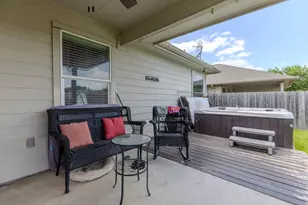 327 Comal Run, Hutto, TX 78634 - Photo 23
