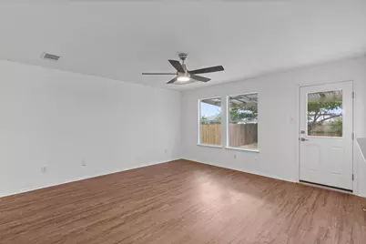 13505 Lismore Lane, Pflugerville, TX 78660 - Photo 5