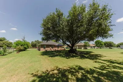 107 Silver Fox, Waco, TX 76705 - Photo 33