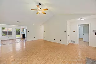 8022 Scotland Yard, Austin, TX 78759 - Photo 7