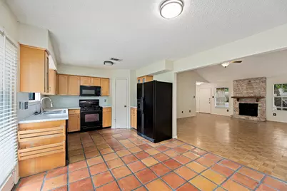 8022 Scotland Yard, Austin, TX 78759 - Photo 11
