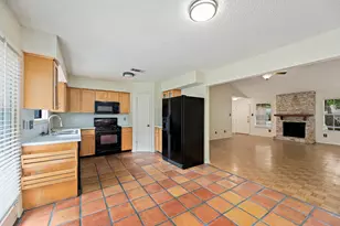 8022 Scotland Yard, Austin, TX 78759 - Photo 11