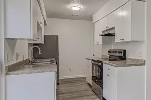 404 W Dittmar Rd, Austin, TX 78745 - Photo 9
