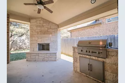 1235 Falling Hills Drive, Georgetown, TX 78628 - Photo 5
